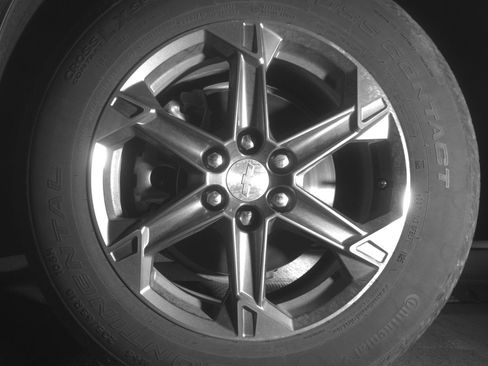 Used 2025 Chevrolet Blazer LT FWD image 12