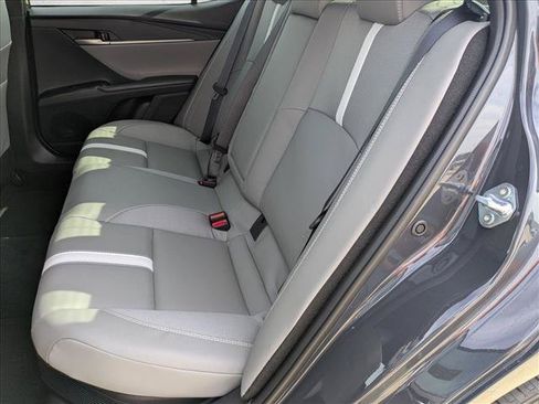 Used 2026 Toyota Camry SE w/ Convenience Package FWD image 16