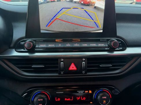 Used 2019 Kia Forte S FWD image 23