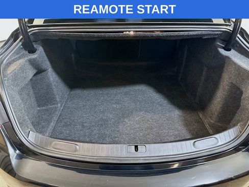 Used 2018 Chevrolet Impala Premier image 9