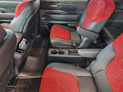 New 2026 Nissan Armada NISMO AWD/4WD image 13