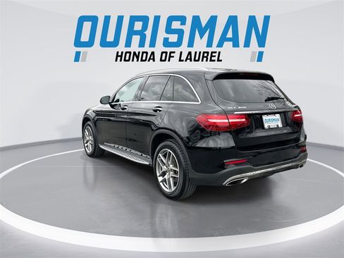 Used 2019 Mercedes-Benz GLC 300 4MATIC w/ AMG Line image 6