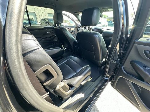 Used 2024 Chevrolet Traverse LT w/ LPO, Cargo Package AWD/4WD image 30
