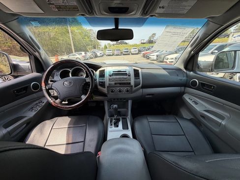 Used 2010 Toyota Tacoma 4x4 Double Cab image 15