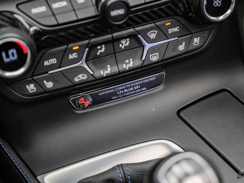 Used 2019 Chevrolet Corvette ZR1 RWD image 77