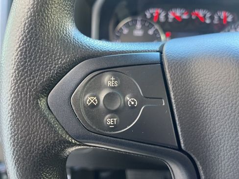 Used 2018 Chevrolet Silverado 1500 Custom w/ Custom Value Package AWD/4WD image 16