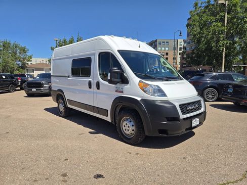 Used 2019 RAM ProMaster 1500 FWD image 1