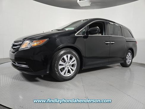 Used 2016 Honda Odyssey SE image 2