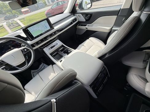 New 2026 Lincoln Aviator Reserve AWD/4WD image 21