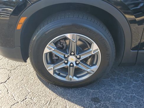 Used 2023 Chevrolet Blazer LT image 4