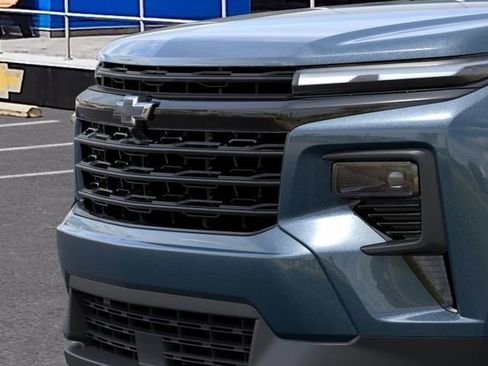 New 2026 Chevrolet Traverse LT w/ Midnight/Sport Edition FWD image 13