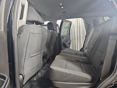 Certified 2019 Chevrolet Tahoe LS w/ Enhanced Driver Alert Package AWD/4WD image 18