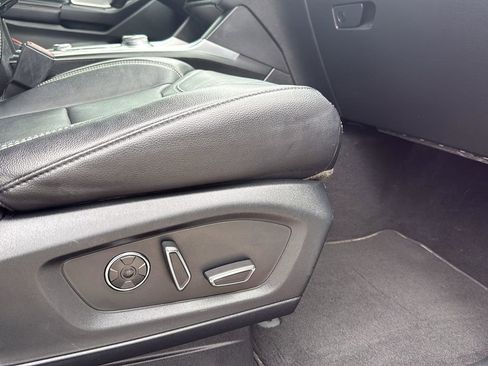 Used 2020 Ford Explorer ST w/ ST Street Pack image 25