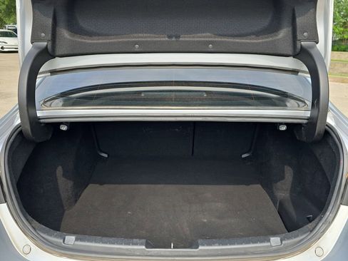 Used 2021 MAZDA MAZDA3 Sedan FWD image 12