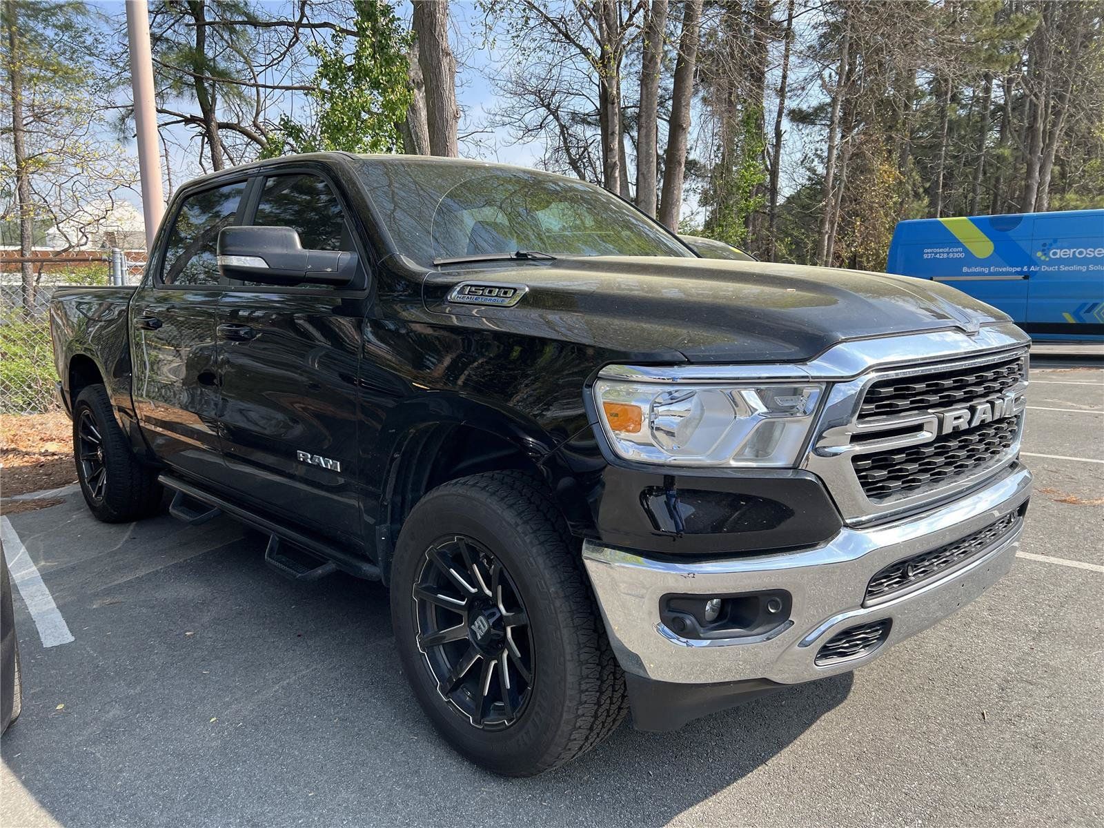 Used 2022 RAM 1500 Big Horn AWD/4WD image 4