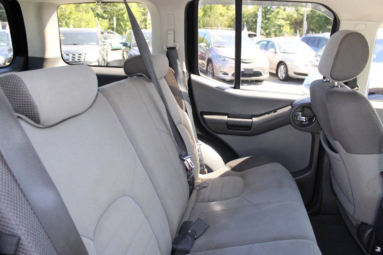 Used 2007 Nissan Xterra S w/ Utility Pkg AWD/4WD image 16