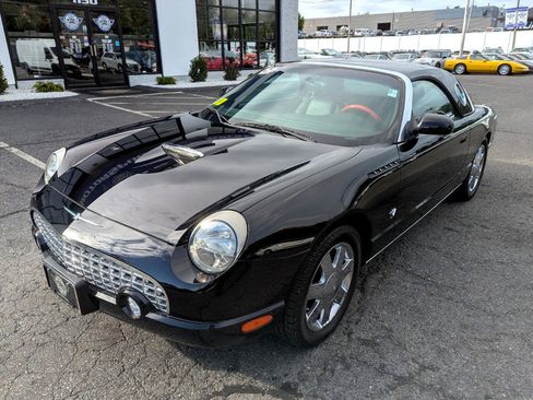 Used 2002 Ford Thunderbird image 2
