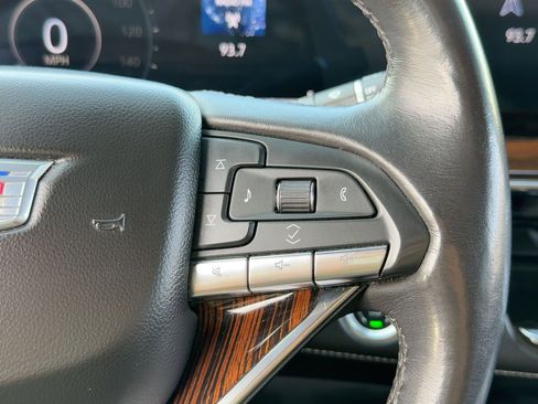 Certified 2023 Cadillac Escalade ESV Luxury image 21