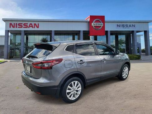 Certified 2022 Nissan Rogue Sport S FWD image 5