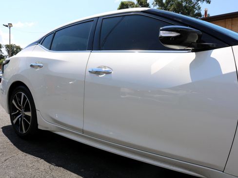 Used 2022 Nissan Maxima SV w/ Floor Mat Group image 9