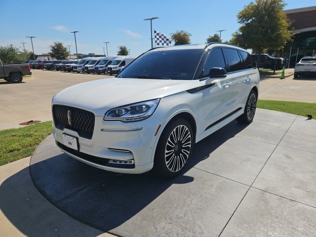 Used 2020 Lincoln Aviator Black Label w/ Dynamic Handling Package AWD/4WD image 3