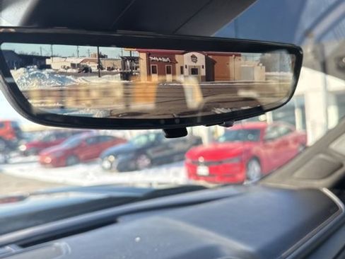 Used 2024 GMC Sierra 1500 AT4X image 23