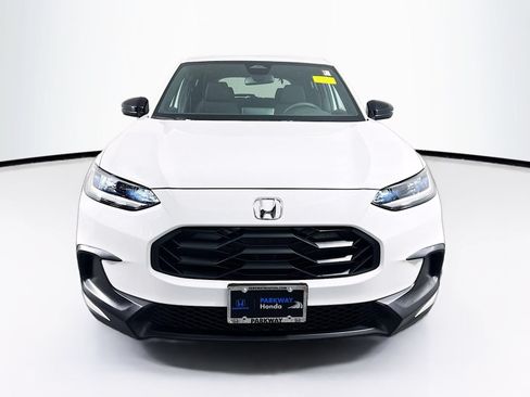 Used 2023 Honda HR-V Sport image 2
