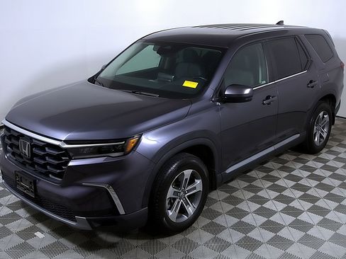 Used 2023 Honda Pilot EX-L image 3