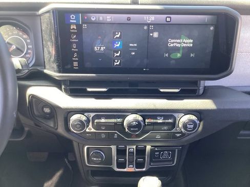 Certified 2025 Jeep Wrangler Unlimited Sport AWD/4WD image 11
