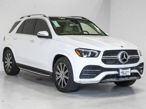 Used 2020 Mercedes-Benz GLE 450 4MATIC image 4