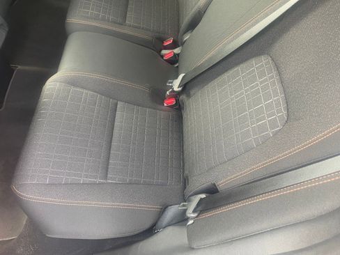 Used 2025 Honda HR-V Sport image 38