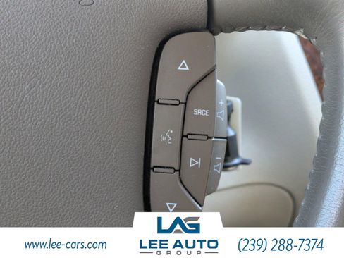 Used 2006 Cadillac DTS w/1SB image 20