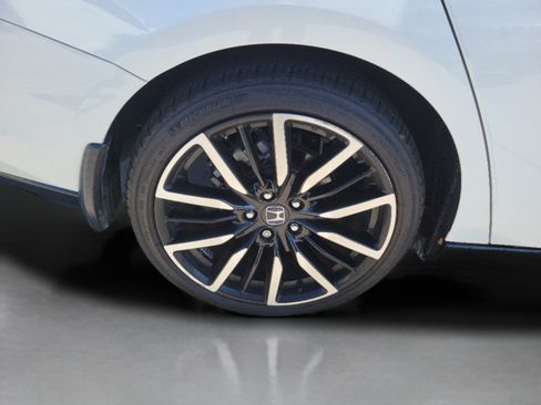 Used 2024 Honda Accord Touring image 28