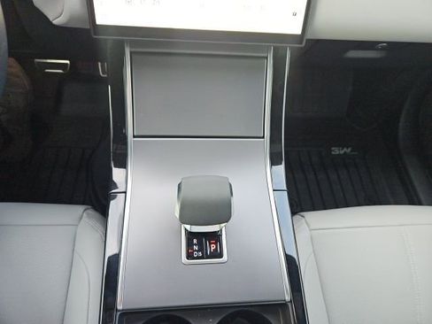 Used 2024 Land Rover Range Rover Velar Dynamic SE image 25