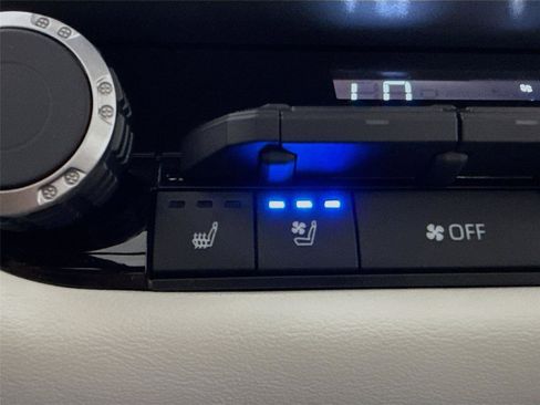 New 2025 Toyota Tundra Capstone image 34