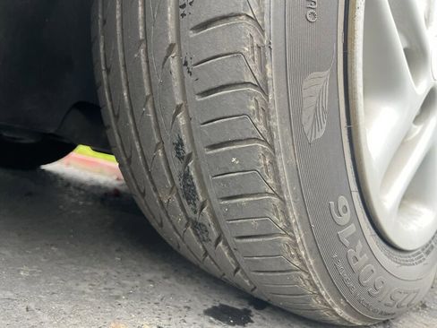 Used 2000 Dodge Intrepid image 17