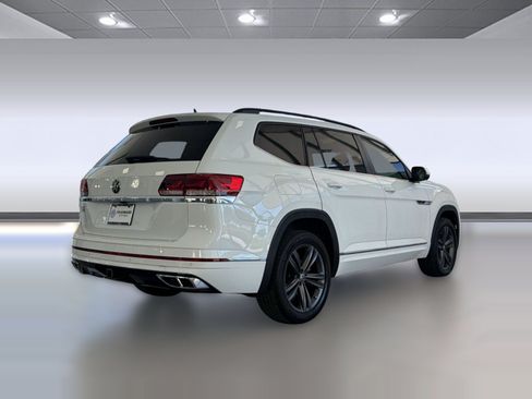 Used 2021 Volkswagen Atlas SE w/ Panoramic Sunroof Package FWD image 9