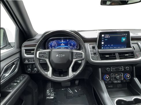 Used 2022 Chevrolet Tahoe Z71 AWD/4WD image 39