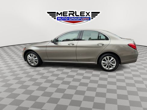 Used 2020 Mercedes-Benz C 300 4MATIC Sedan w/ Driver Assistance Package image 5