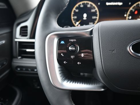 Used 2026 INFINITI QX80 Luxe RWD image 16