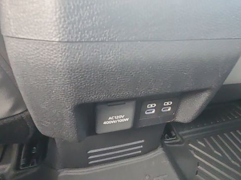Used 2024 Toyota Tacoma TRD Sport w/ TRD Sport Upgrade Package RWD image 17