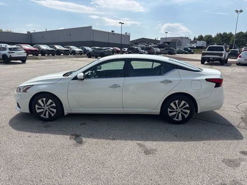 Used 2020 Nissan Altima 2.5 S FWD image 1