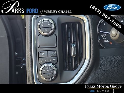 Used 2019 GMC Sierra 1500 SLT w/ SLT Premium Plus Package image 26