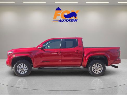 New 2026 Toyota Tacoma SR5 image 2
