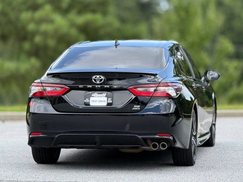 Used 2021 Toyota Camry SE AWD/4WD image 7