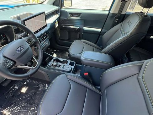 New 2025 Ford Maverick Lobo image 13