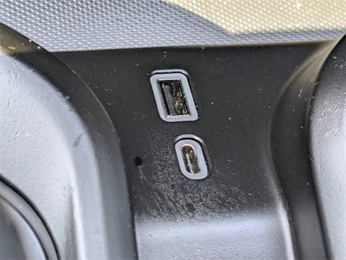 Used 2023 GMC Sierra 1500 AT4 w/ AT4 Premium Package image 22