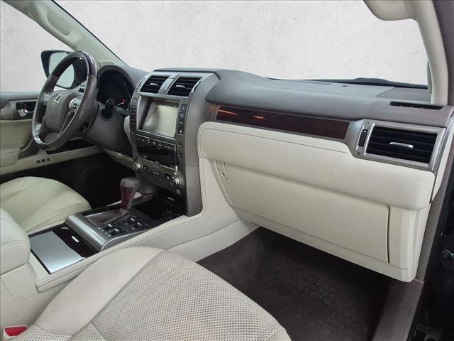 Used 2014 Lexus GX 460 Luxury AWD/4WD image 26