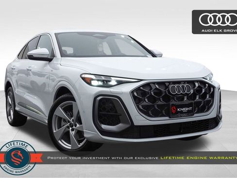 New 2025 Audi Q5 Prestige image 1