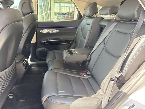 Used 2026 Genesis GV70 2.5T AWD/4WD image 24